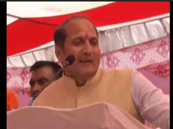 up minister suresh rana accused samajwadi party for his jail term in farrukhabad up minister suresh rana accused samajwadi party for his jail term in farrukhabad