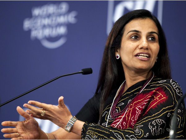ICICI बैंक: लोन घोटाले में फंसी चंदा कोचर ने दिया इस्तीफा, संदीप बख्शी होंगे नए MD ICICI बैंक: लोन घोटाले में फंसी चंदा कोचर ने दिया इस्तीफा, संदीप बख्शी होंगे नए MD