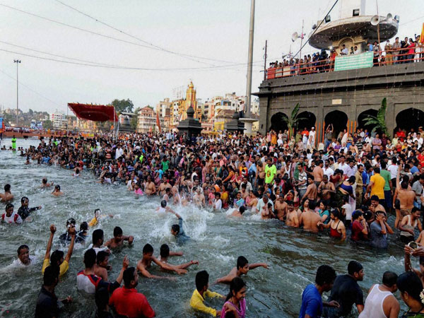 मेला में आने वाले लोगों के लिए चीनी उपलब्ध