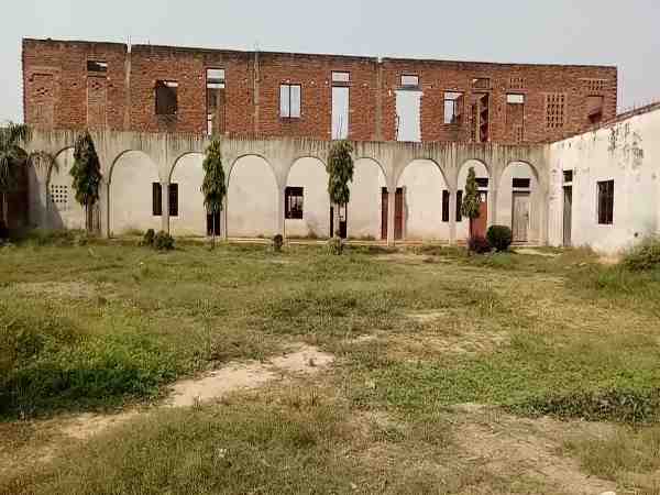 to overcome personal problems of couple baba looted money and jewellery in etawah to overcome personal problems of couple baba looted money and jewellery in etawah