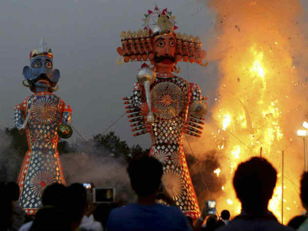 विजयादशमी के दिन हनुमानजी की आराधना का बड़ा महत्व है