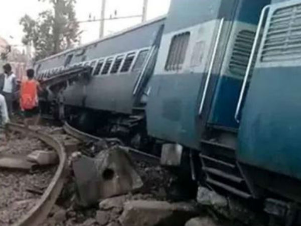 यूपी: स्टेशन मास्टर की गलती से हुआ रायबरेली ट्रेन हादसा, प्रशासन ने किया निलंबित यूपी: स्टेशन मास्टर की गलती से हुआ रायबरेली ट्रेन हादसा, प्रशासन ने किया निलंबित
