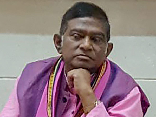 अजीत जोगी ने अपने पूरे परिवार के लिए पहले से बुक करा रखी है कब्र