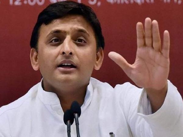 ये परंपरा और आस्था के साथ खिलवाड़ है
