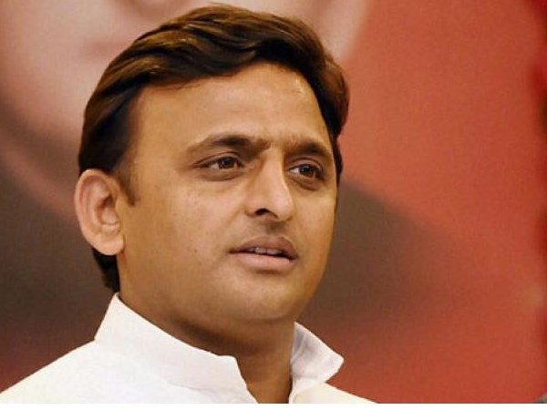 भाजपा अपना झूठ छिपा रही है: अखिलेश यादव