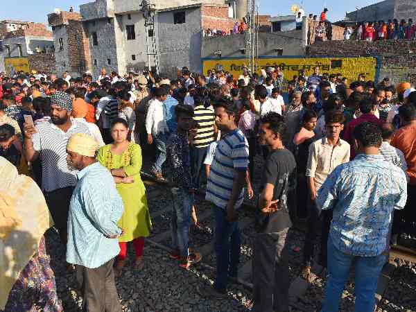 ट्रेन चालक के खिलाफ कोई कार्रवाई शुरू नहीं की जाएगी