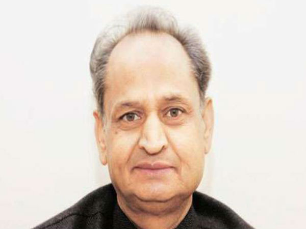 क्या कहती है अशोक गहलोत की कुंडली?