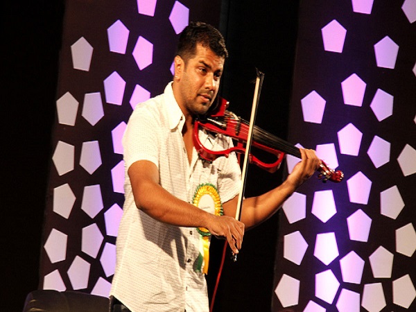 violinist balabhaskar dies week after car accident that killed his daughter in kerala violinist balabhaskar dies week after car accident that killed his daughter in kerala