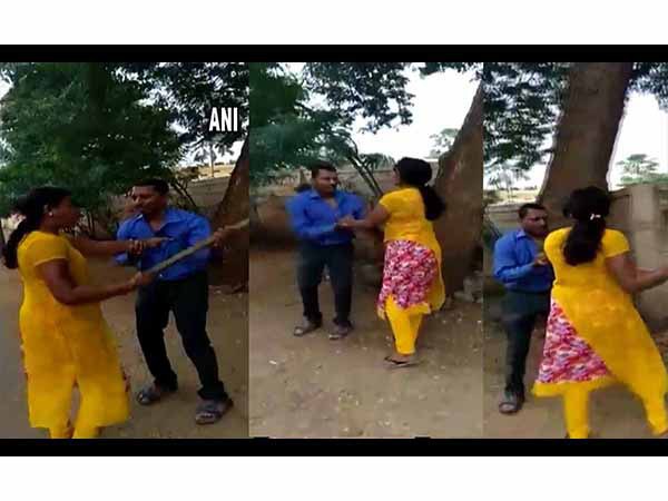लोन के बदले बैंक मैनेजर ने महिला से की थे 'सेक्स डिमांड'