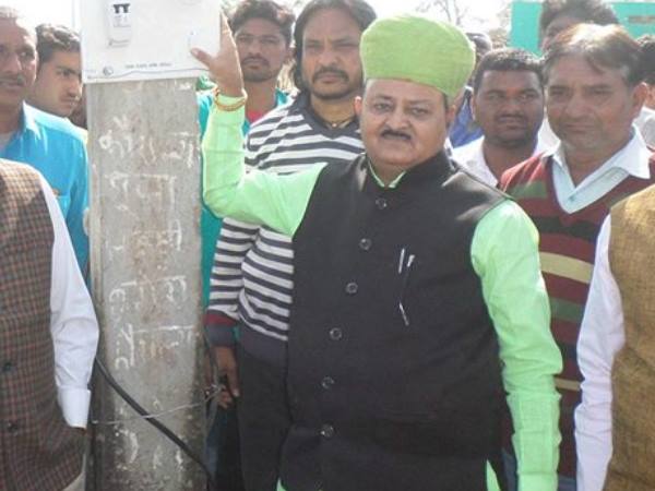 किसानों के हक की बात की: विधायक