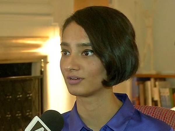 Esha Bahal a student became British High Commissioner to India for 24 hours Esha Bahal a student became British High Commissioner to India for 24 hours