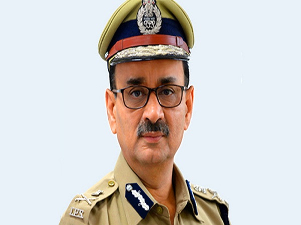 राफेल डील की जांच के मामले पर सीबीआई चीफ से मिले दोनों नेता