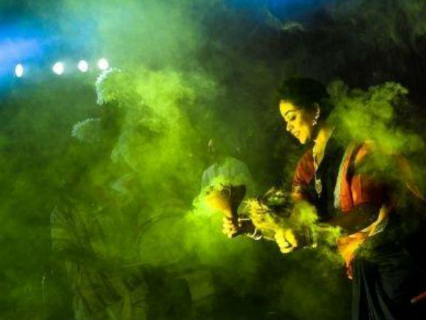 वॉटर मॉलेक्यूल्स यानी पानी के अणु