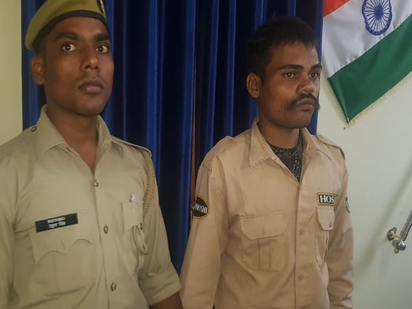 security guard used to sell weed to students in greater noida security guard used to sell weed to students in greater noida