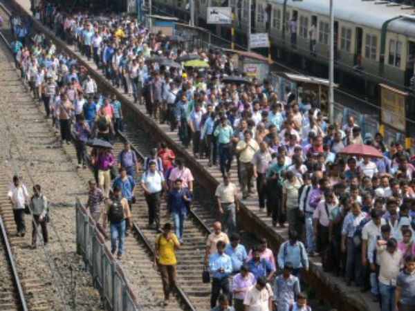 10 लोगों के खिलाफ केस दर्ज