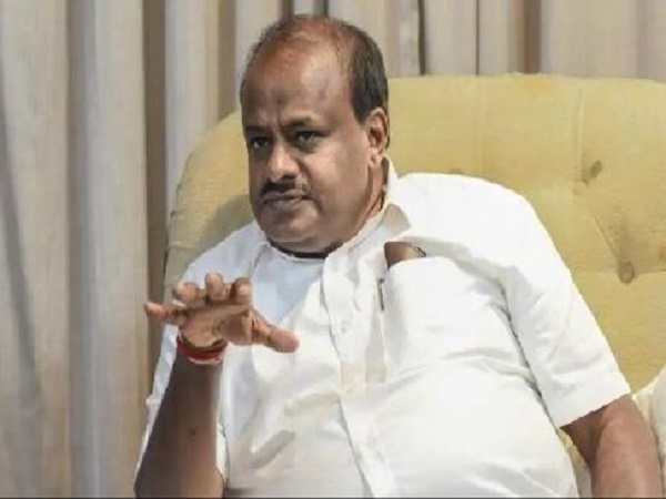 कर्नाटक सरकार को झटका, 2 निर्दलीय MLA ने वापस लिया समर्थन कर्नाटक सरकार को झटका, 2 निर्दलीय MLA ने वापस लिया समर्थन