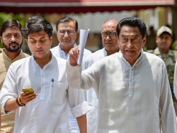 कांग्रेस आलाकमान ने कमलनाथ और ज्योतिरादित्य सिंधिया पर जताया भरोसा