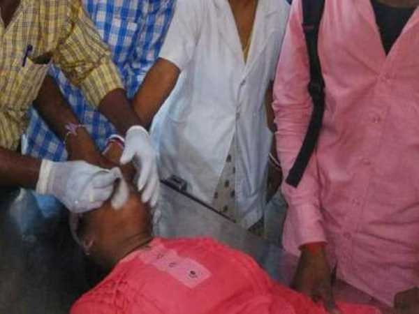 हंगामा करने पर समझे डॉक्टर