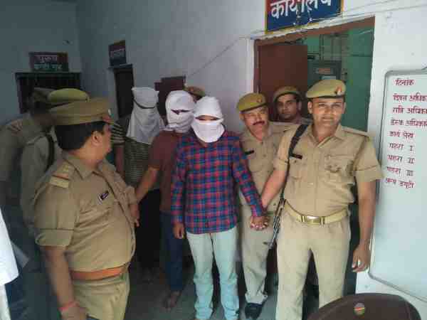 four people arrested for preparing fake documents in army recruitment four people arrested for preparing fake documents in army recruitment