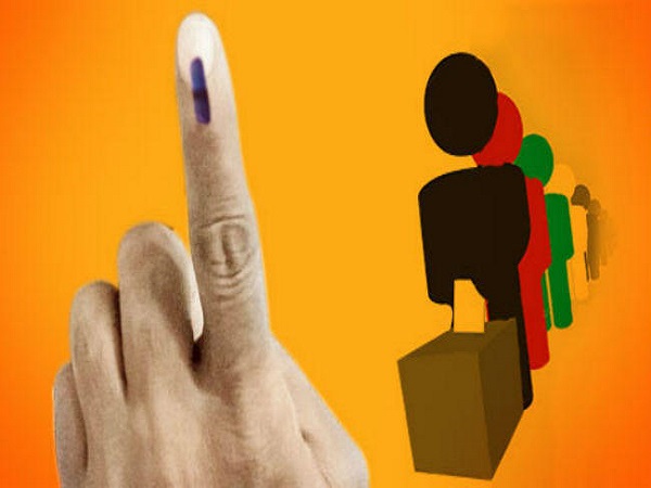 कांग्रेस ने कहा था, पीएम की रैली के कारण बदला गया वक्त