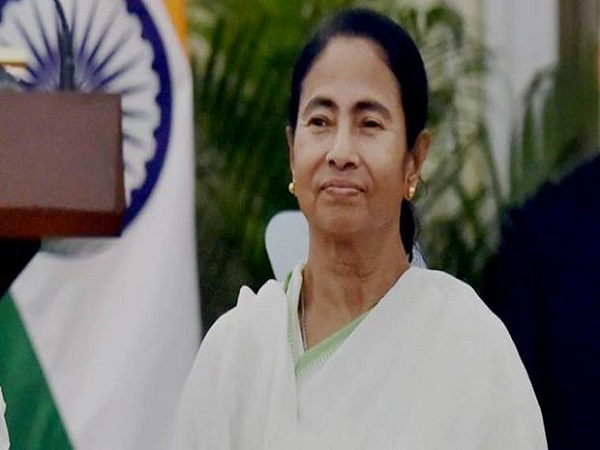 Security at cm Mamata Banerjee’s residence to be beefed up with 2 watchtowers says report Security at cm Mamata Banerjee’s residence to be beefed up with 2 watchtowers says report