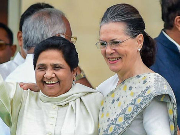 आखिर कांग्रेस से क्यों नाराज हुईं माया?
