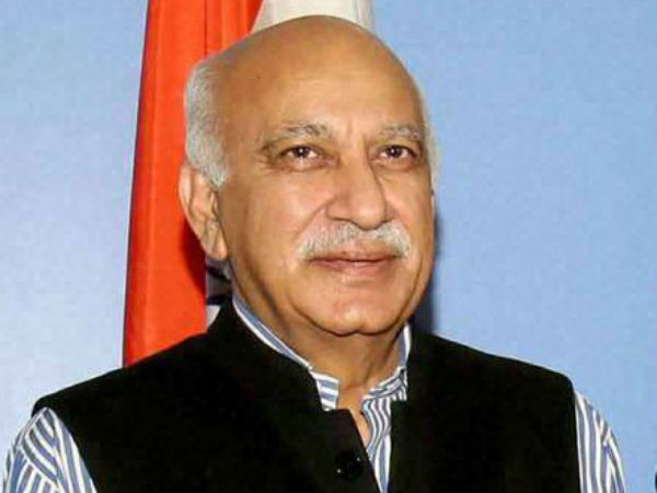 एम जे अकबर राजनीति में भी काफी सफल रहे