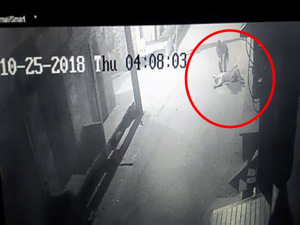 woman shot dead on the road in daylight live murder recorded in CCTV woman shot dead on the road in daylight live murder recorded in CCTV