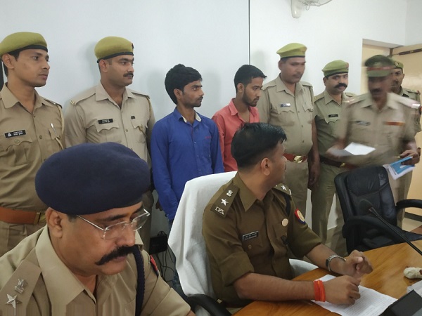 police caught Notorious thieves in case of Shahjahanpur Robbery police caught Notorious thieves in case of Shahjahanpur Robbery