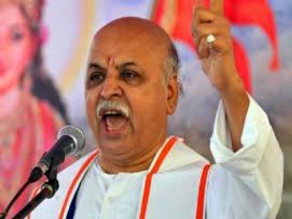 अलग-अलग शहरों से अयोध्या पहुंच रहे हैं रामभक्त