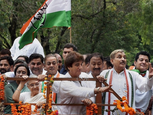 इस अभियान की शुरुआत नबंवर से कर सकती है कांग्रेस