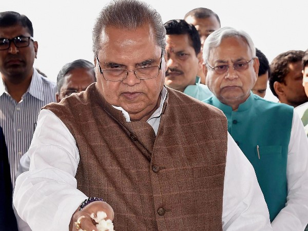 लड़के का नाम मट्टू है
