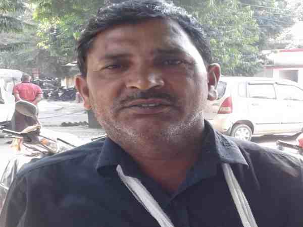 यूपी: उधार के पैसे मांगने गए युवक की दूसरे पक्ष ने की पिटाई फिर दांतों से काट डाली उंगली यूपी: उधार के पैसे मांगने गए युवक की दूसरे पक्ष ने की पिटाई फिर दांतों से काट डाली उंगली