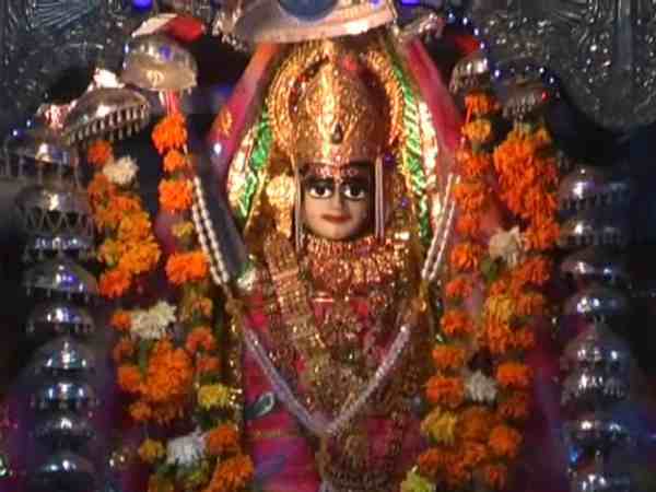 राजस्थान: माता के इस मंदिर ने पाकिस्तान के साथ युद्ध में बचाई थी भारत की लाज राजस्थान: माता के इस मंदिर ने पाकिस्तान के साथ युद्ध में बचाई थी भारत की लाज