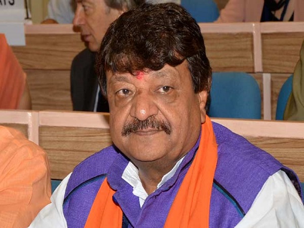 कैलाश विजयवर्गीय के बेटे को भी टिकट