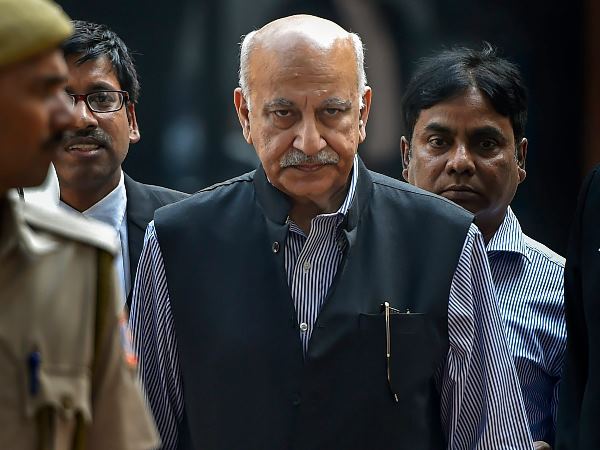 पल्लवी ने लिखा, 'जयपुर के एक होटल में किया रेप'