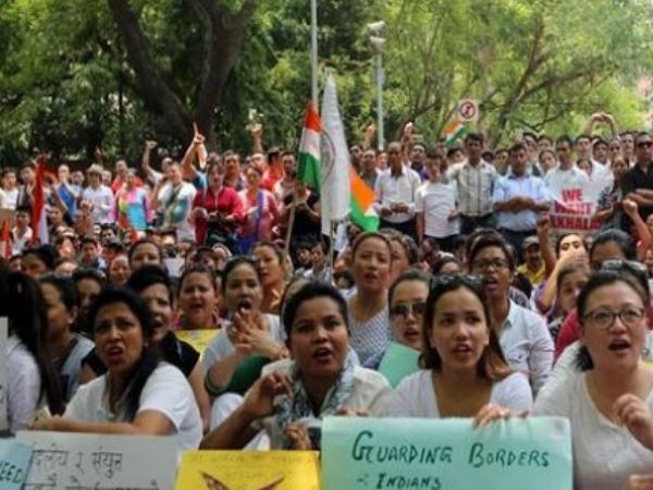 जंतर मंतर अब 1,000 से ज्यादा लोग नही कर पाएंगे प्रदर्शन जंतर मंतर अब 1,000 से ज्यादा लोग नही कर पाएंगे प्रदर्शन