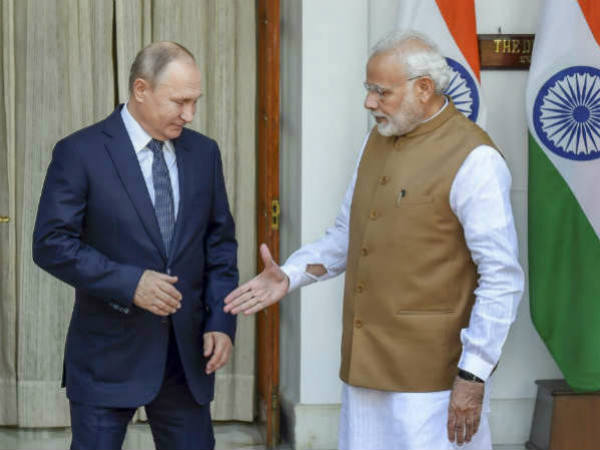नेवी में जंगी जहाज के लिए भारत-रूस के बीच हुआ रक्षा सौदा नेवी में जंगी जहाज के लिए भारत-रूस के बीच हुआ रक्षा सौदा