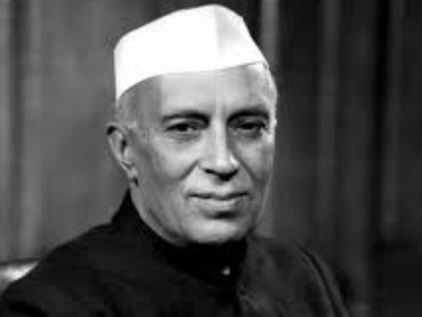 पंडित नेहरू की जयंती आज