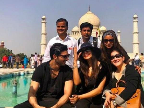 सुष्मिता की बेटियों के साथ भी अच्छी बॉन्डिंग