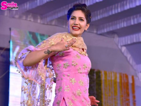 'शो के अंदर थे तो सब ठीक था, बाहर आते ही सब गड़बड़'
