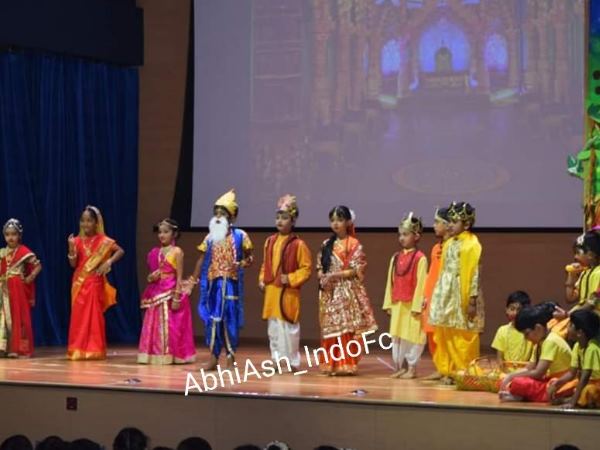 स्कूल में राम-सीता बने ऐश्वर्या-आमिर के बच्चे