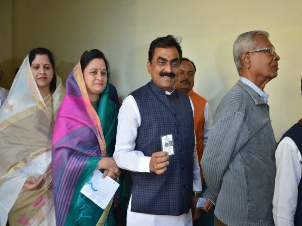 Elections Elections