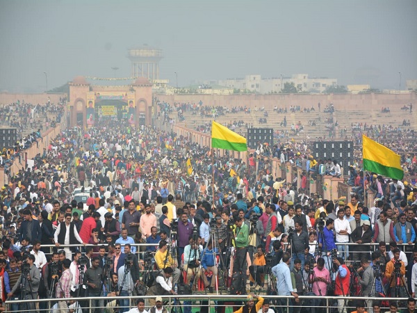 raja bhaiya mega rally in ramabai ground lucknow raja bhaiya mega rally in ramabai ground lucknow