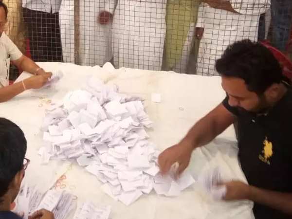 सात में से पांच मेयर पद भाजपा के पास