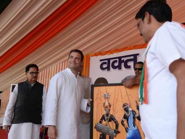 मौजूदा वक्त में 18 में से 12 पर कांग्रेस का कब्जा