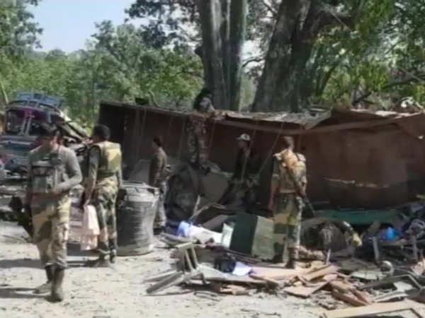 chhattisgarh-naxal-attack-100.jpg chhattisgarh-naxal-attack-100.jpg