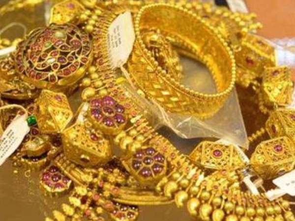 खोजते-खोजते स्टेशन पहुंची तृप्ति