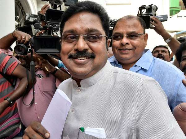 EC bribery case: Delhi court orders framing charges against AIADMK leader Dhinakaran EC bribery case: Delhi court orders framing charges against AIADMK leader Dhinakaran