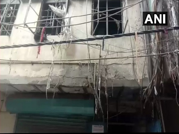 Delhi: fire broke out in a factory in Karol Bagh, Four dead and one injured Delhi: fire broke out in a factory in Karol Bagh, Four dead and one injured